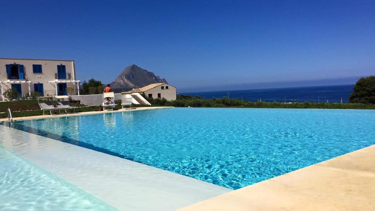 Cala Azzurra Macari Bed And Breakfast And Holidays House Esterno foto